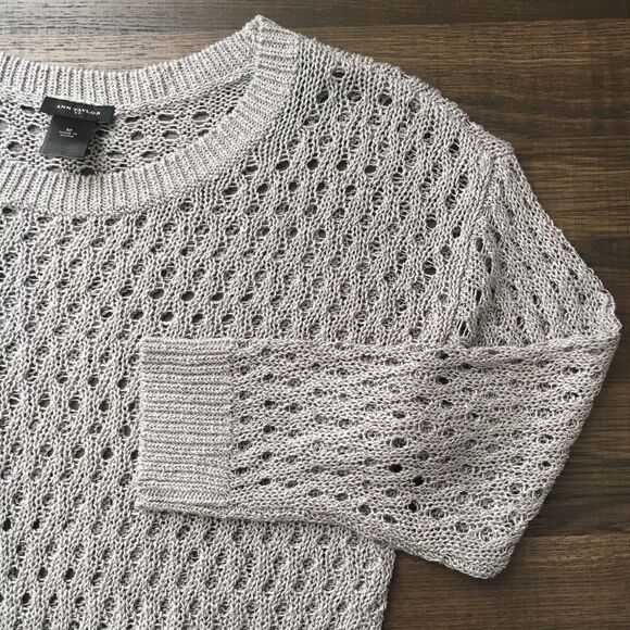 Ann Taylor Gray Sweater 3/4 Length Sleeve M - Picture 1 of 8